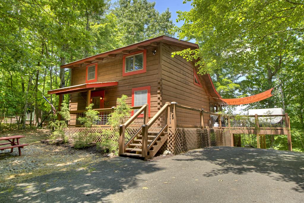 416845 Morganton Residential