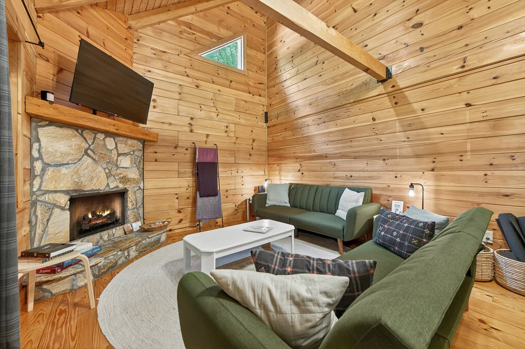 416845 Morganton Residential