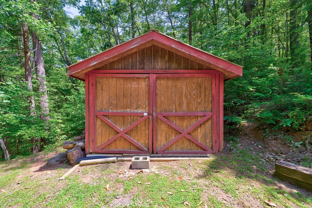 416850 Ellijay Residential