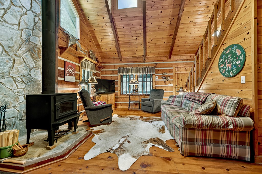 416856 Cherry Log Residential