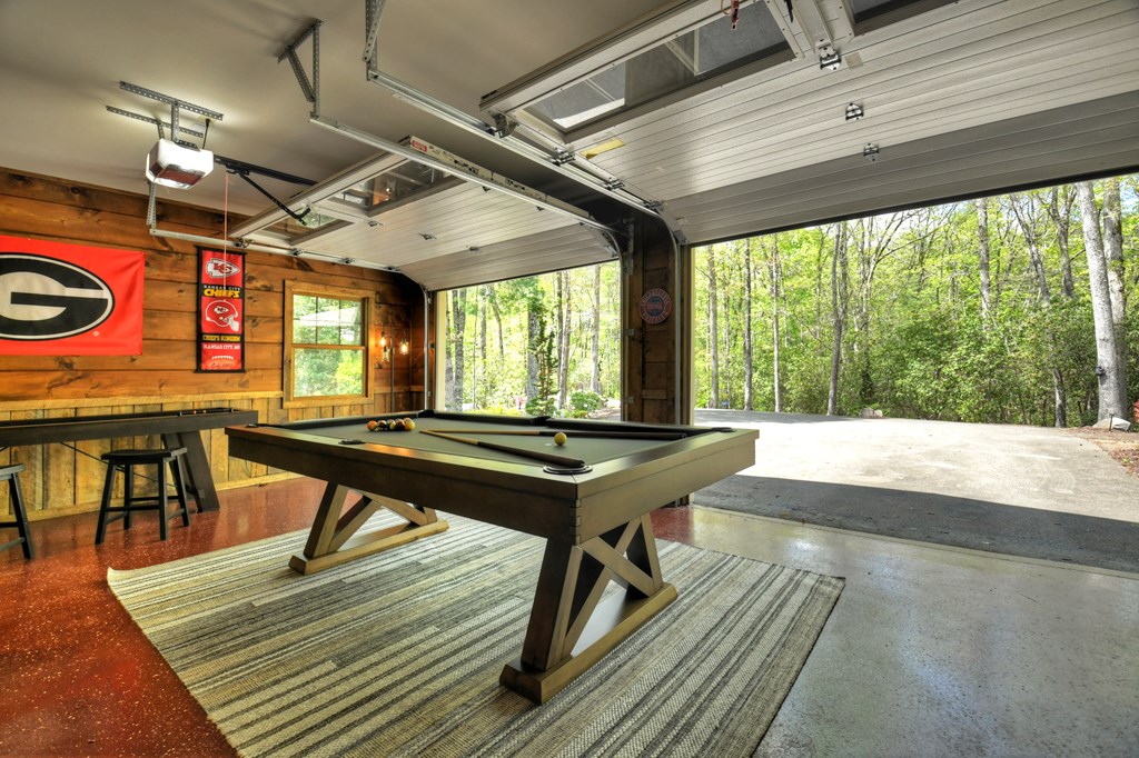 416859 Blue Ridge Residential