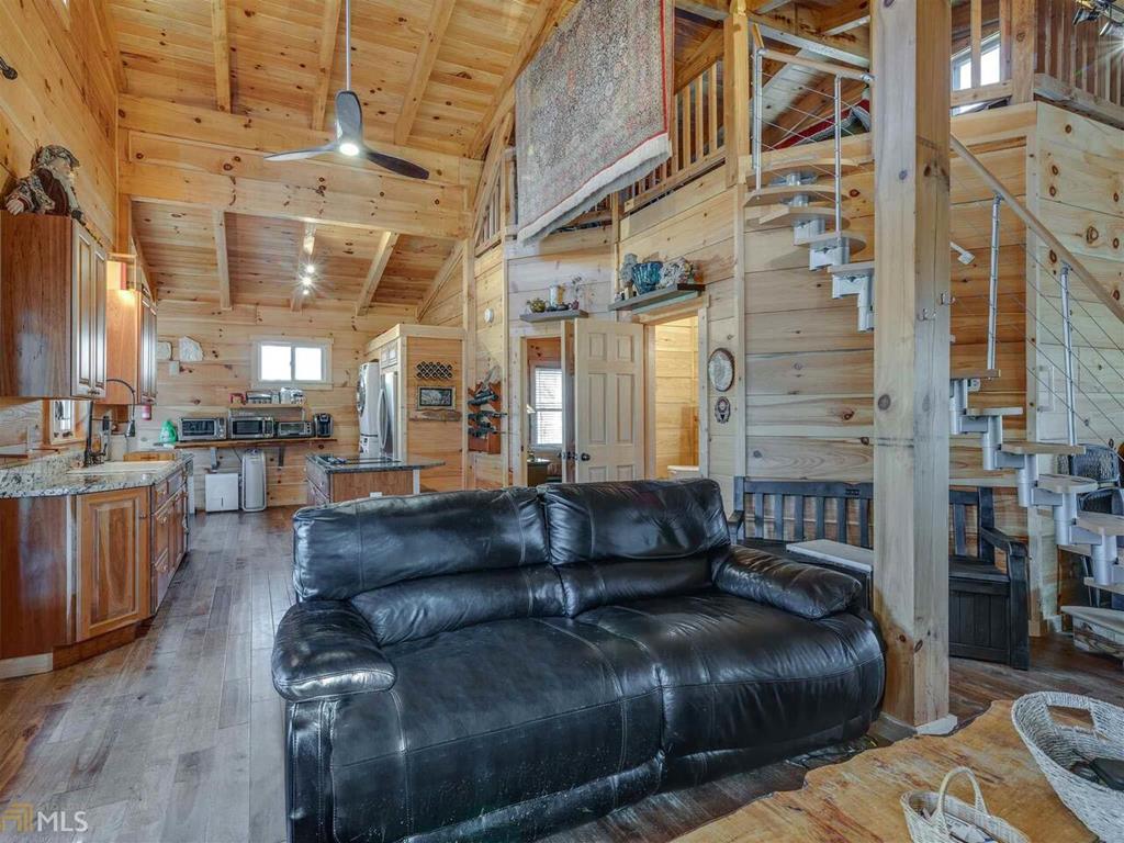 416872 Blue Ridge Residential