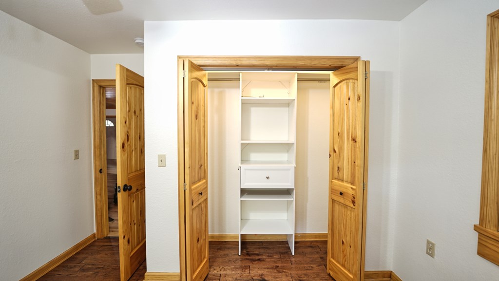 416873 Blue Ridge Residential