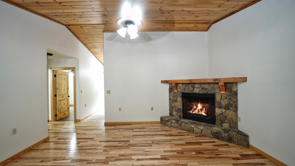 416873 Blue Ridge Residential