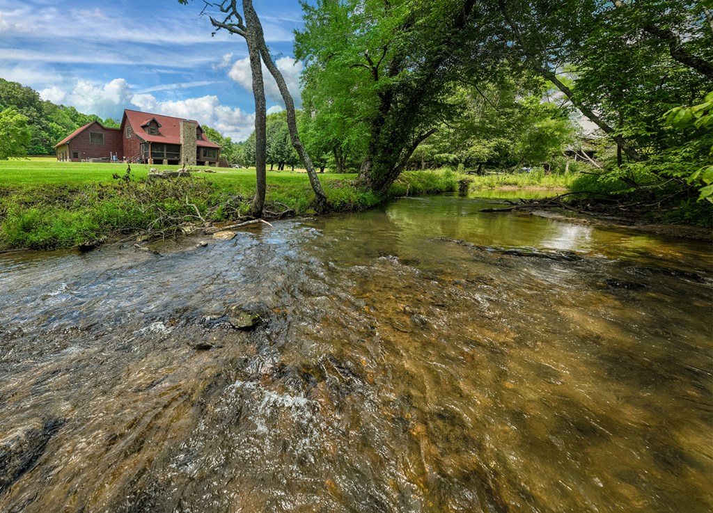 416880 Mineral Bluff Residential