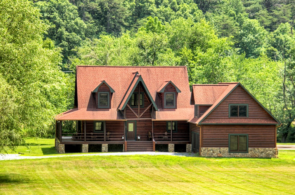 416880 Mineral Bluff Residential