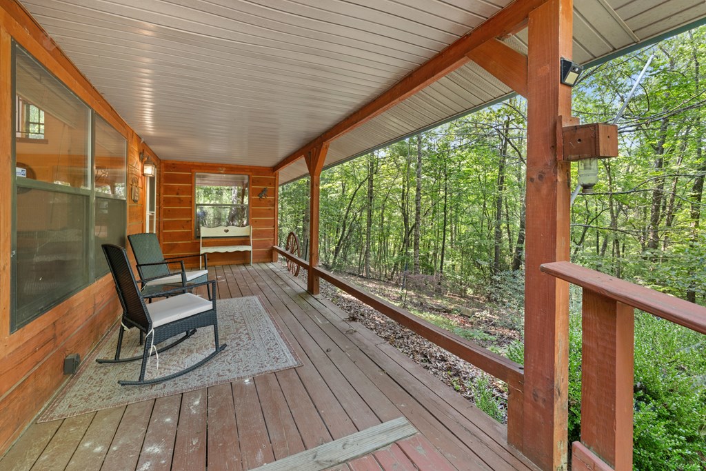 416887 Hayesville Residential