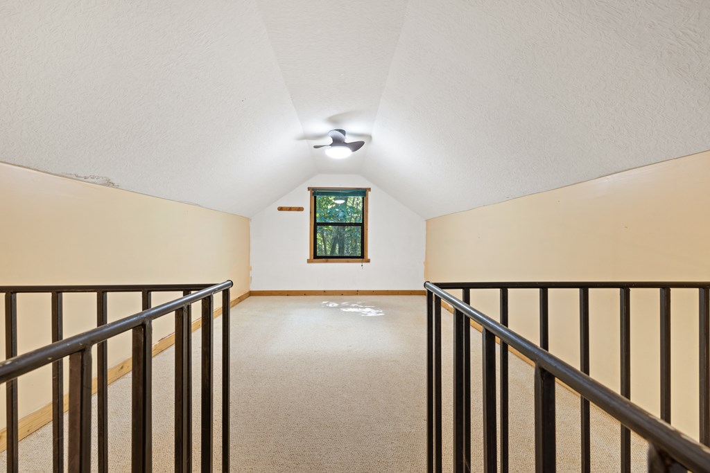 416887 Hayesville Residential