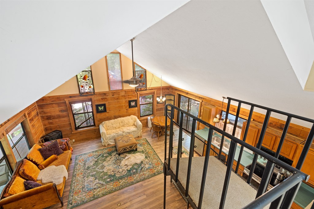 416887 Hayesville Residential