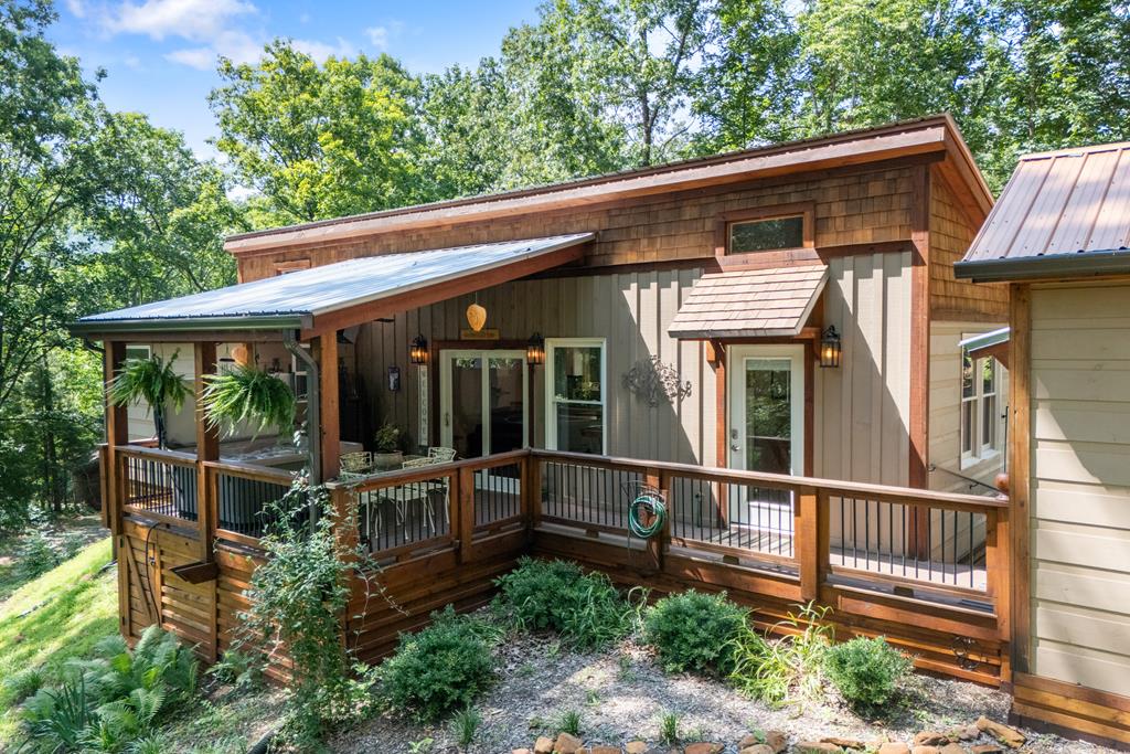 416888 Hiawassee Residential
