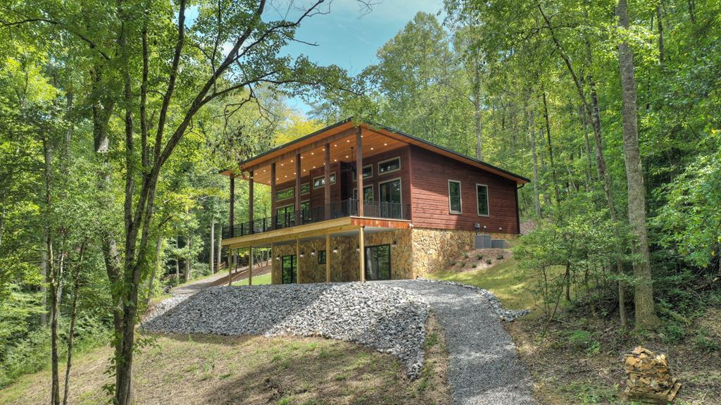 416893 Morganton Residential