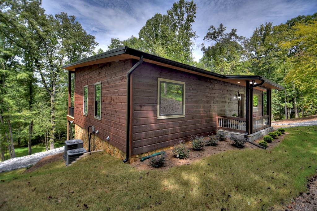 416893 Morganton Residential