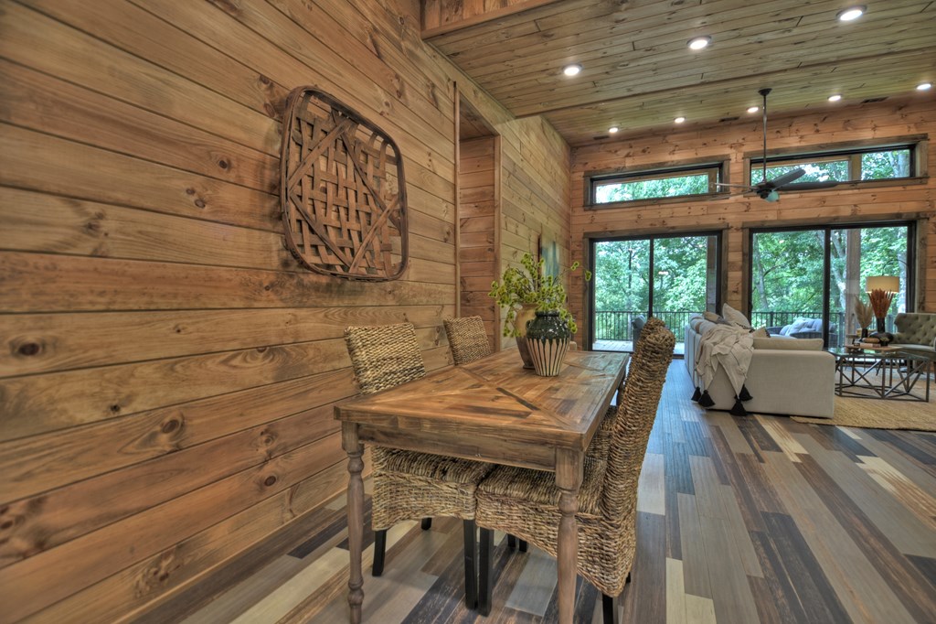 416893 Morganton Residential
