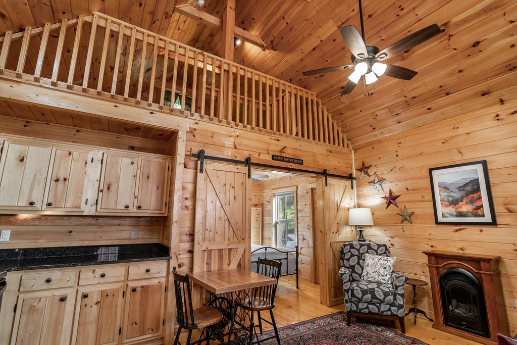 416896 Murphy Residential