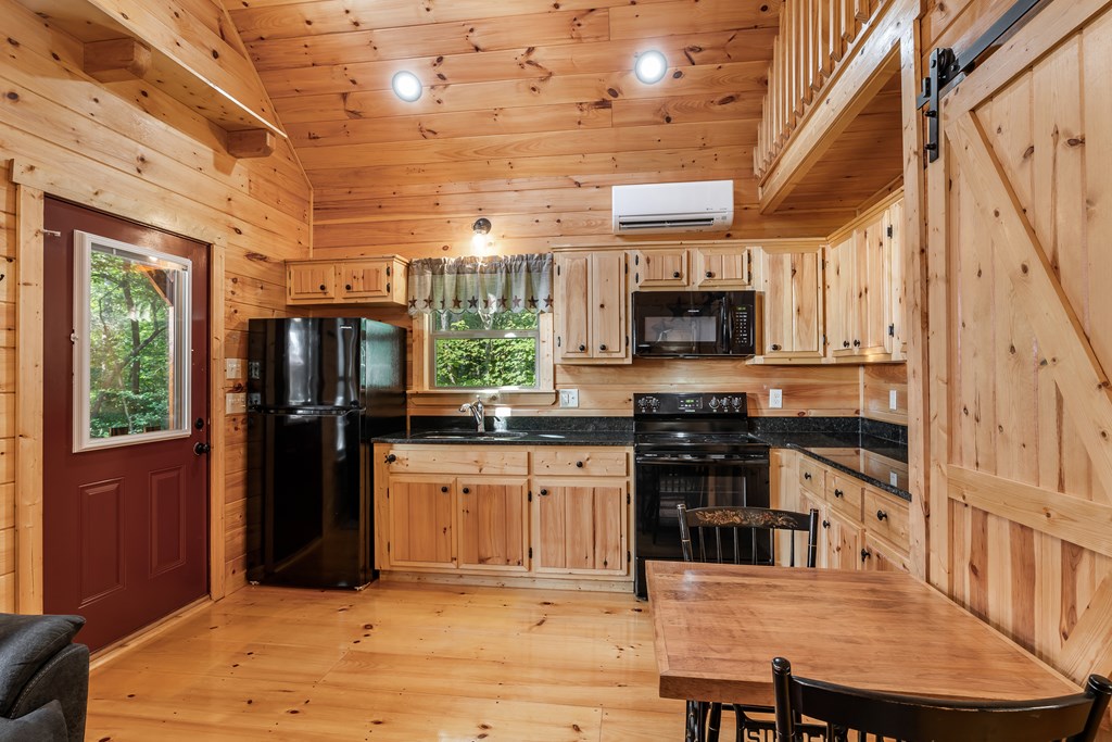 416896 Murphy Residential