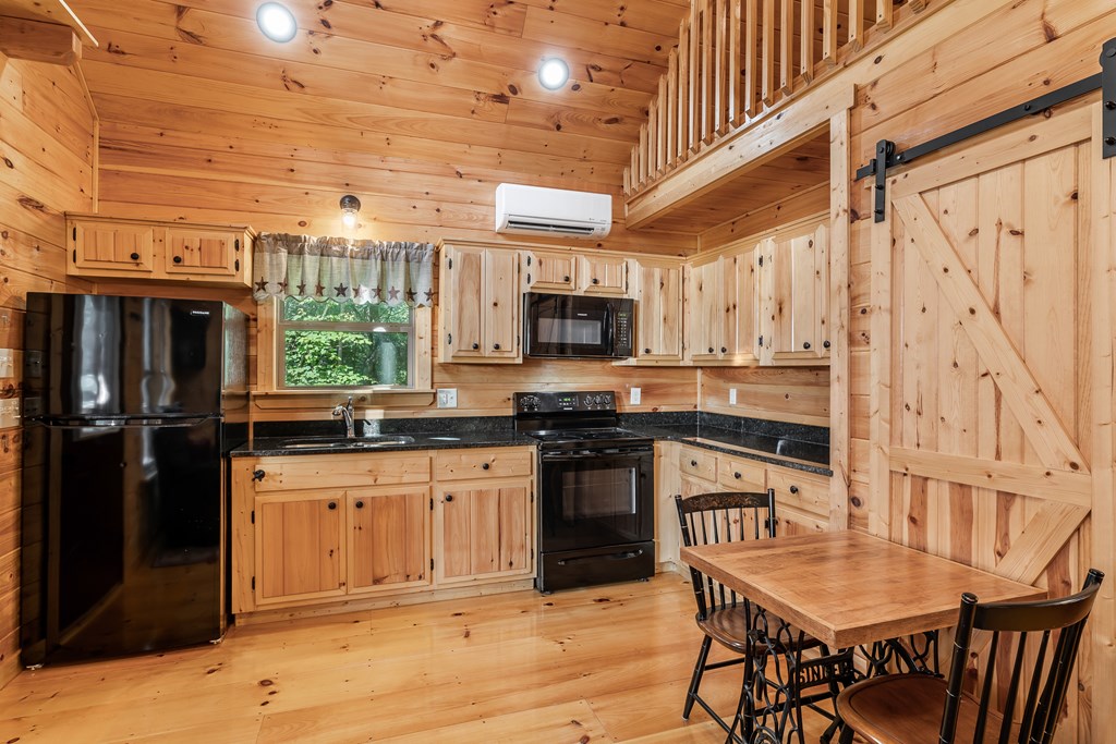 416896 Murphy Residential
