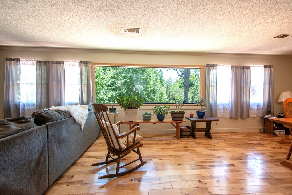 416899 Murphy Residential