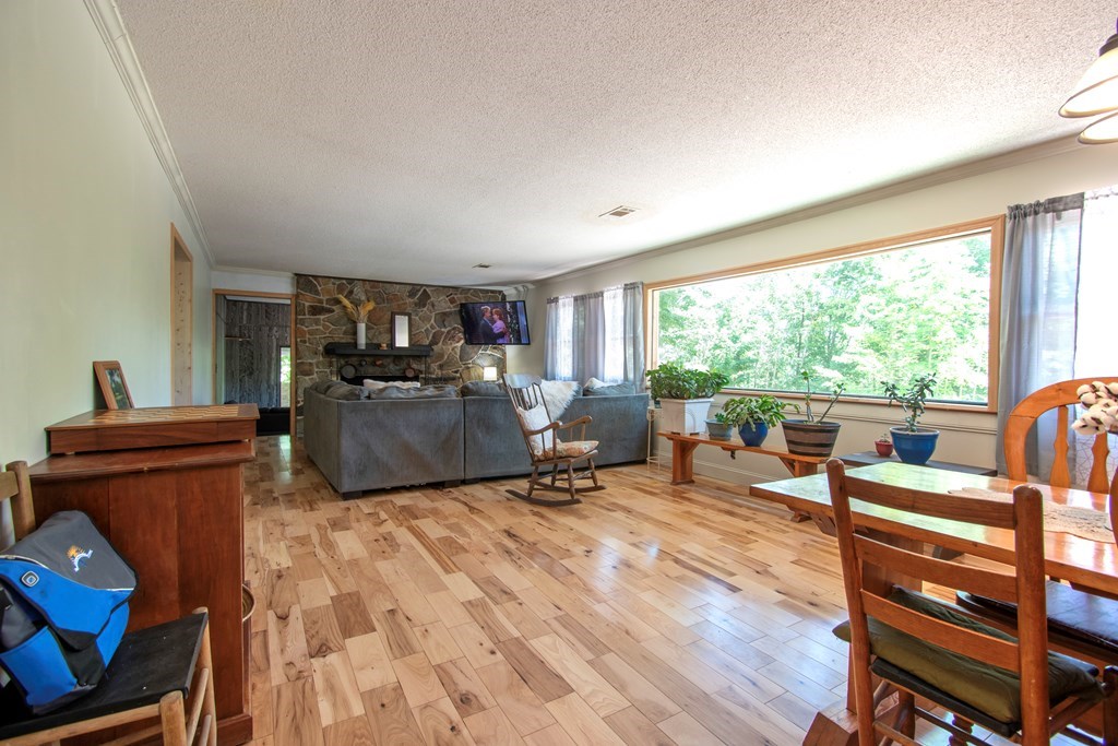 416899 Murphy Residential