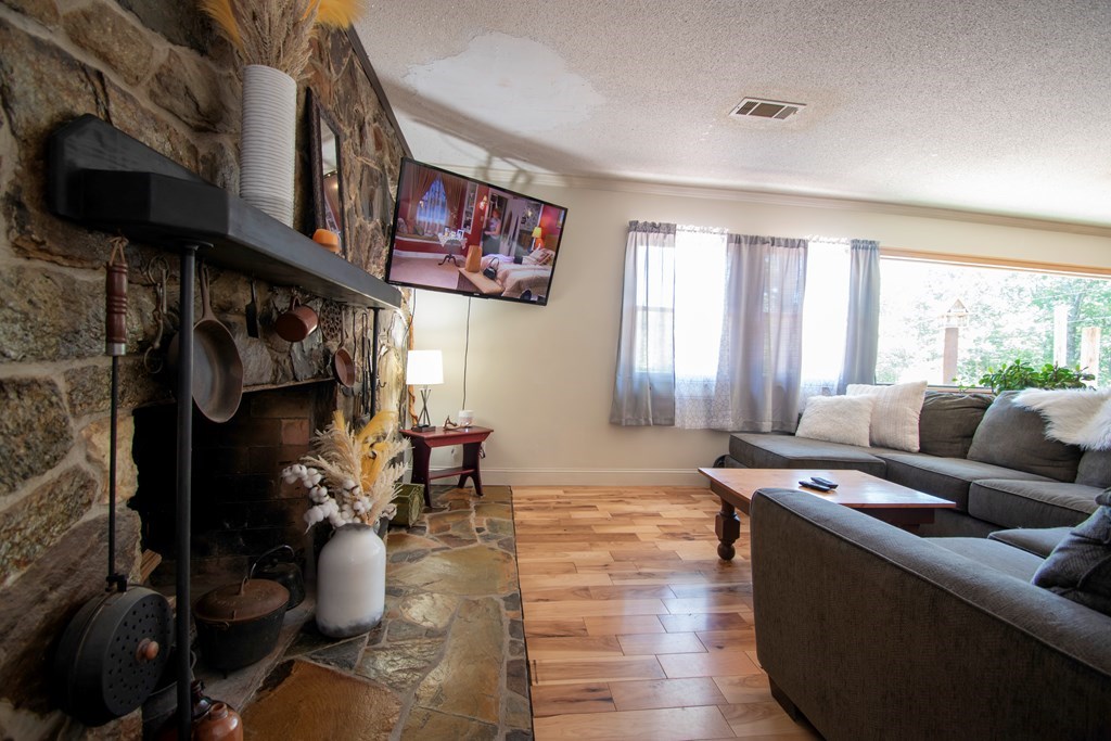 416899 Murphy Residential
