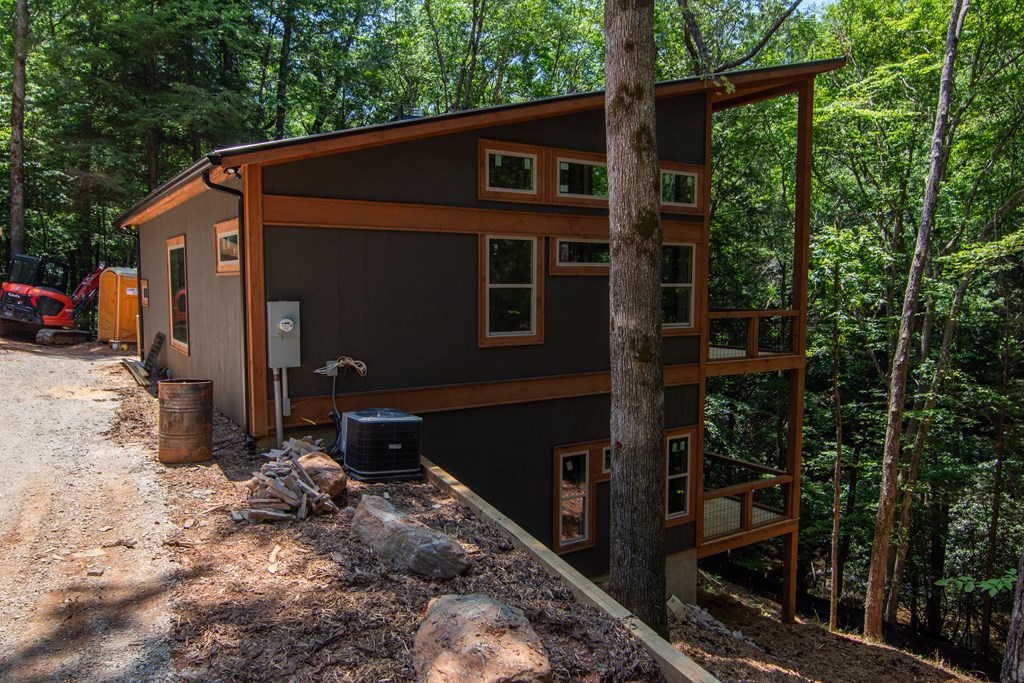 416916 Blue Ridge Residential