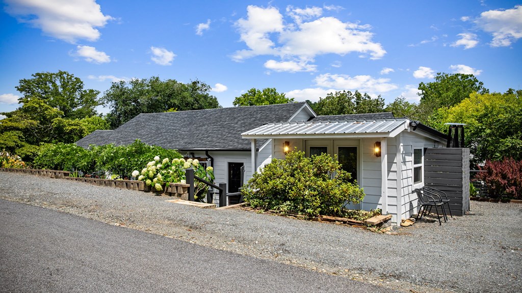 416920 Blue Ridge Residential