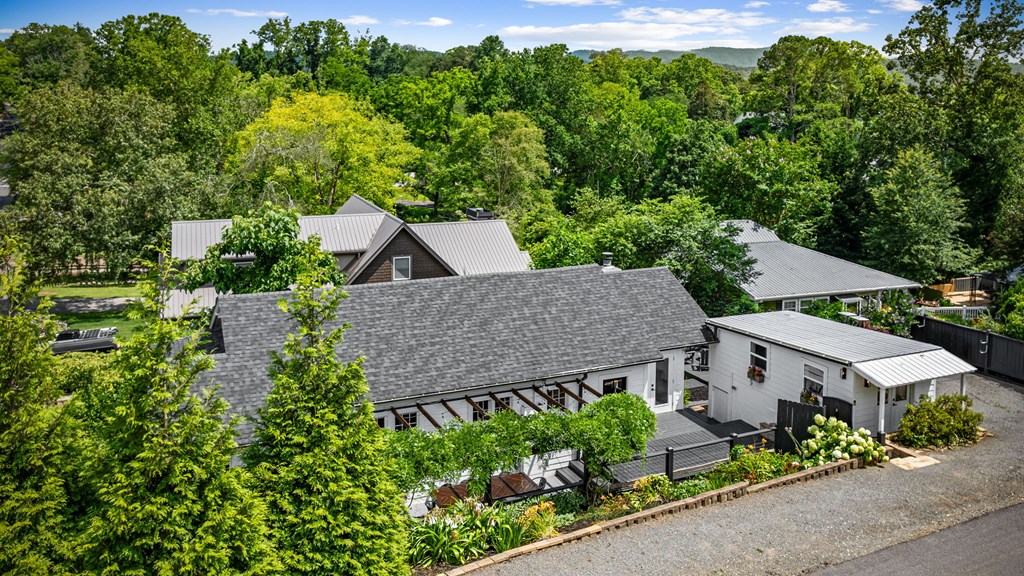 416920 Blue Ridge Residential