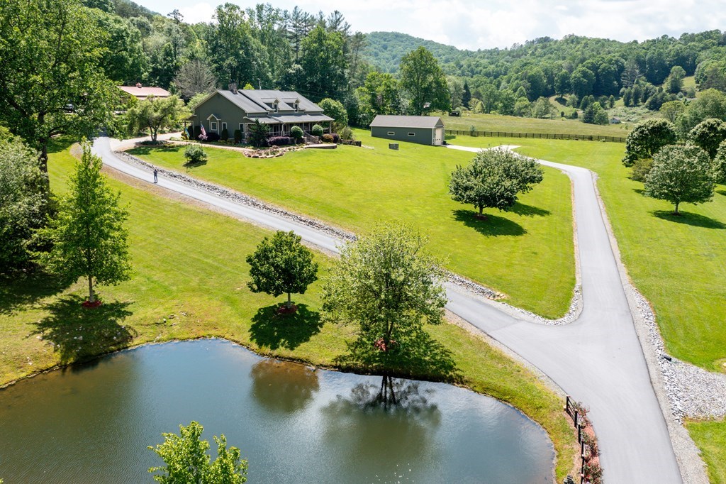 416927 Hayesville Residential