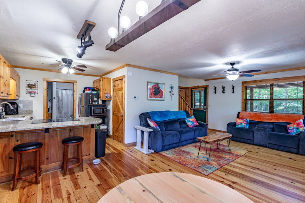 416931 Blairsville Residential