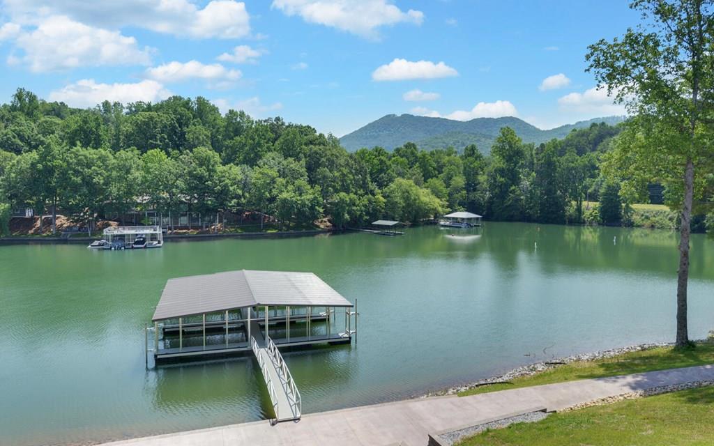 416932 Hiawassee Residential