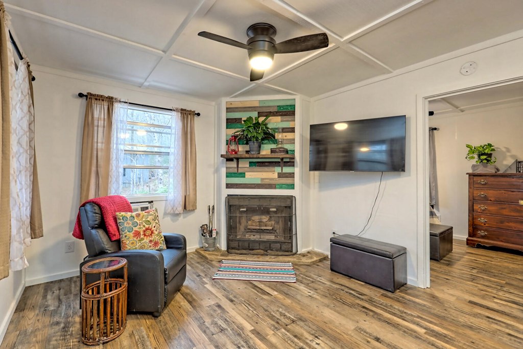 416935 Hiawassee Residential