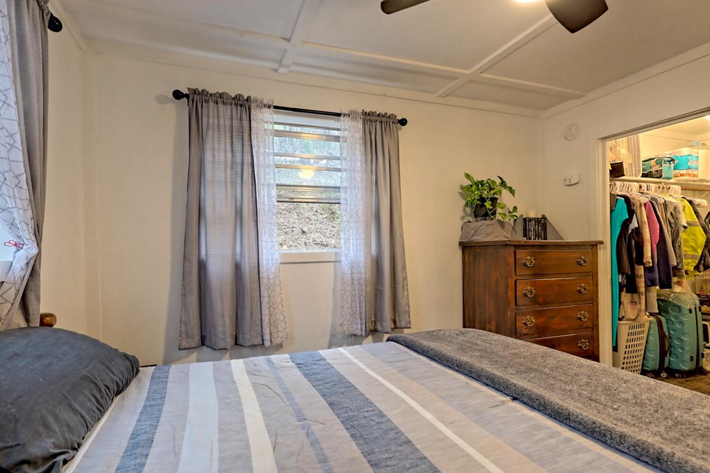 416935 Hiawassee Residential