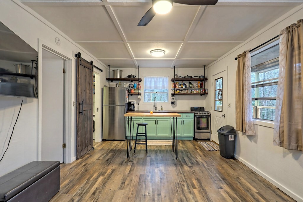 416935 Hiawassee Residential