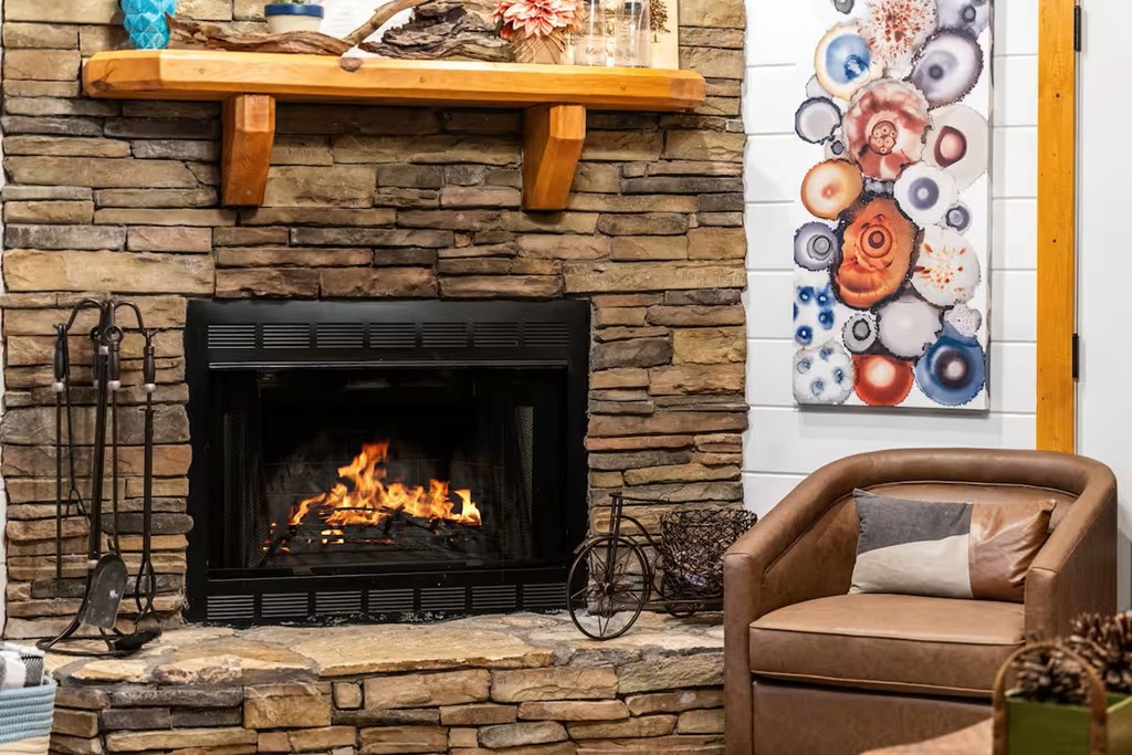 416952 Blue Ridge Residential