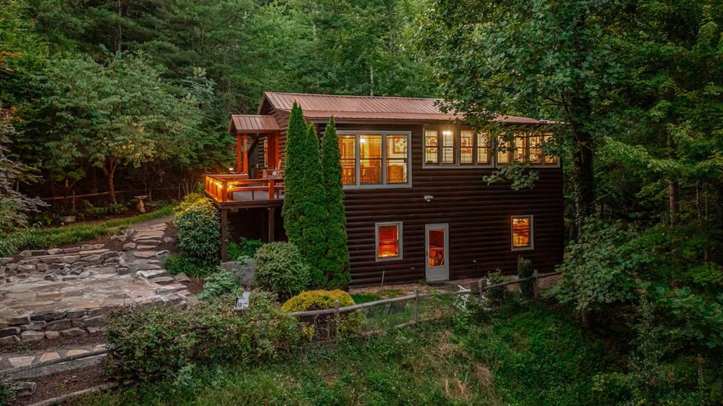 416952 Blue Ridge Residential