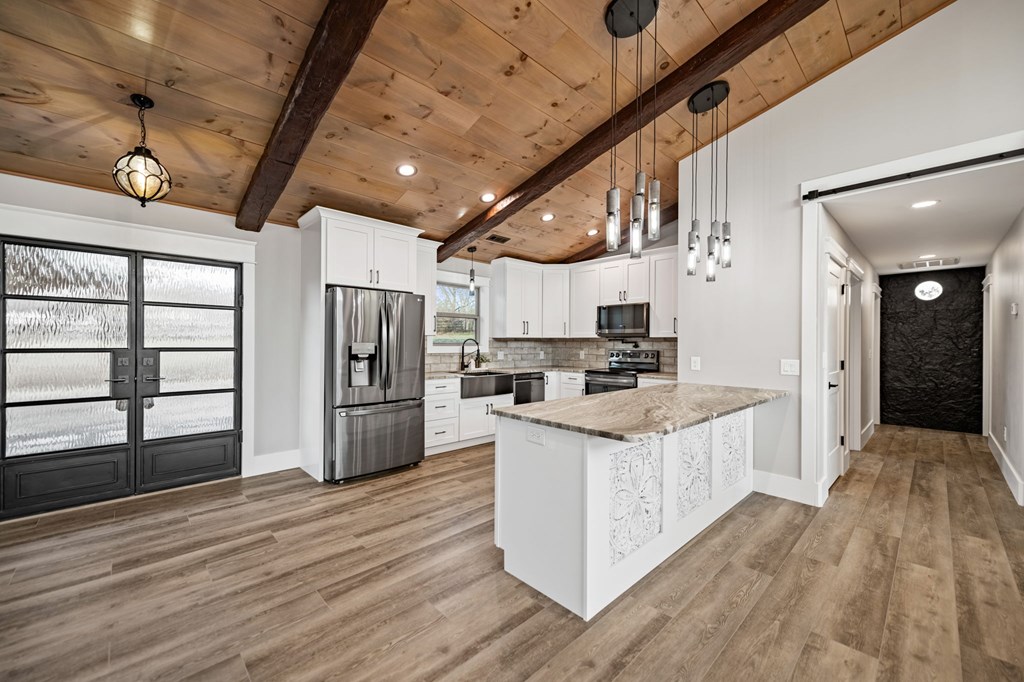 416956 Morganton Residential