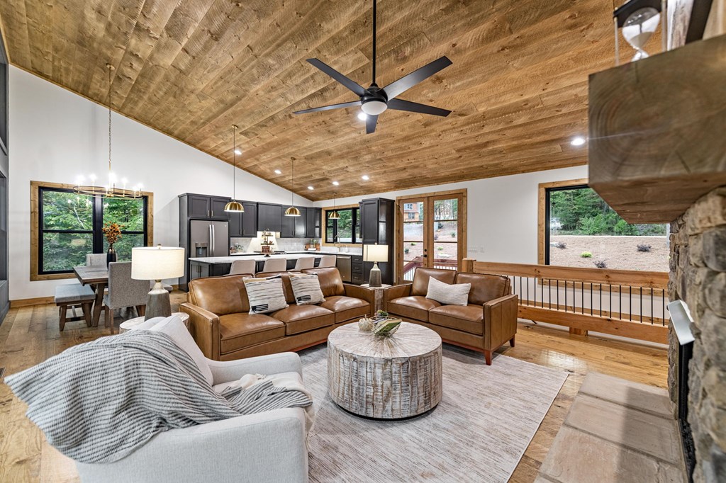 416958 McCaysville Residential