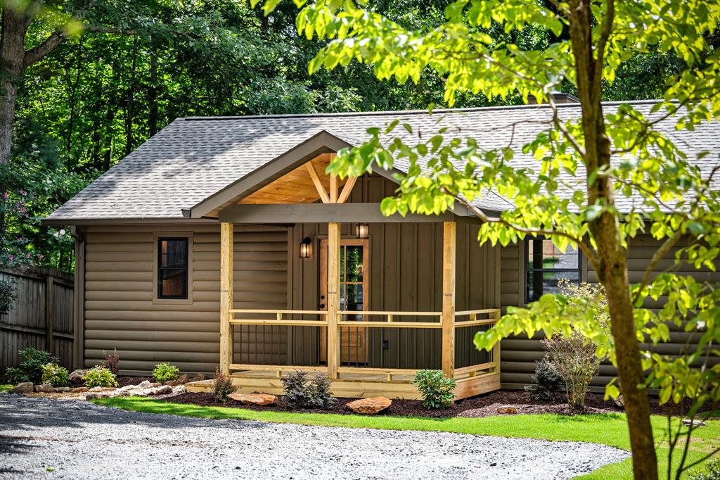 416965 Blue Ridge Residential