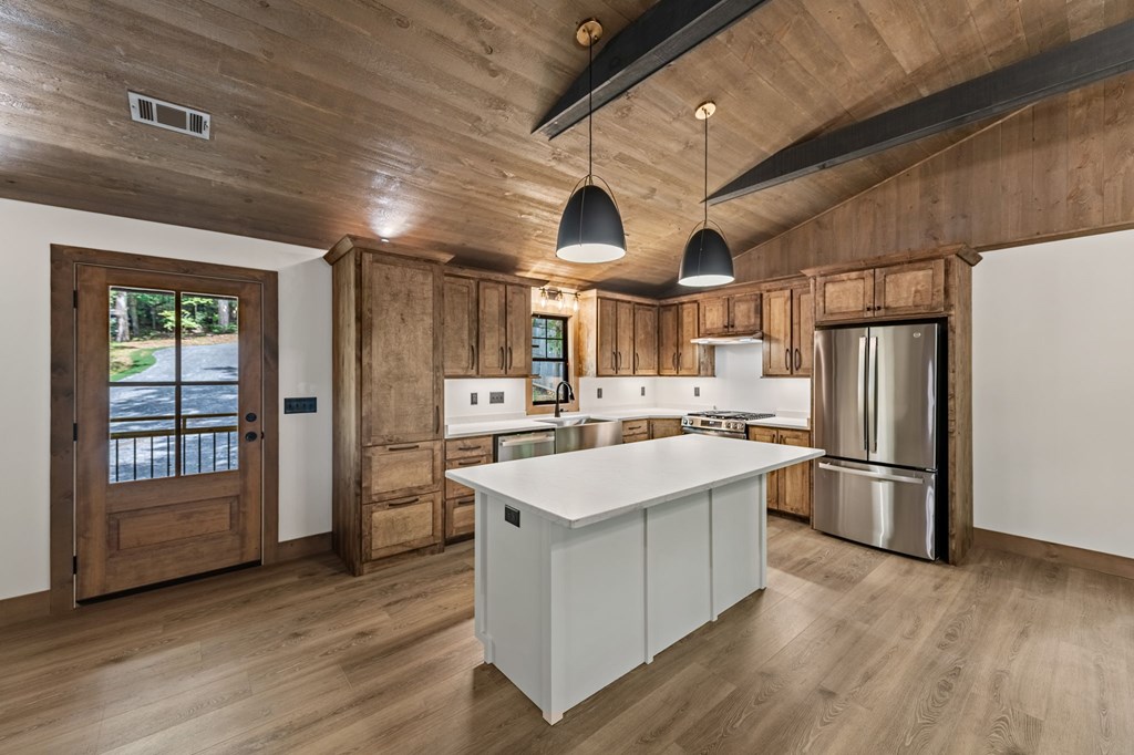 416965 Blue Ridge Residential