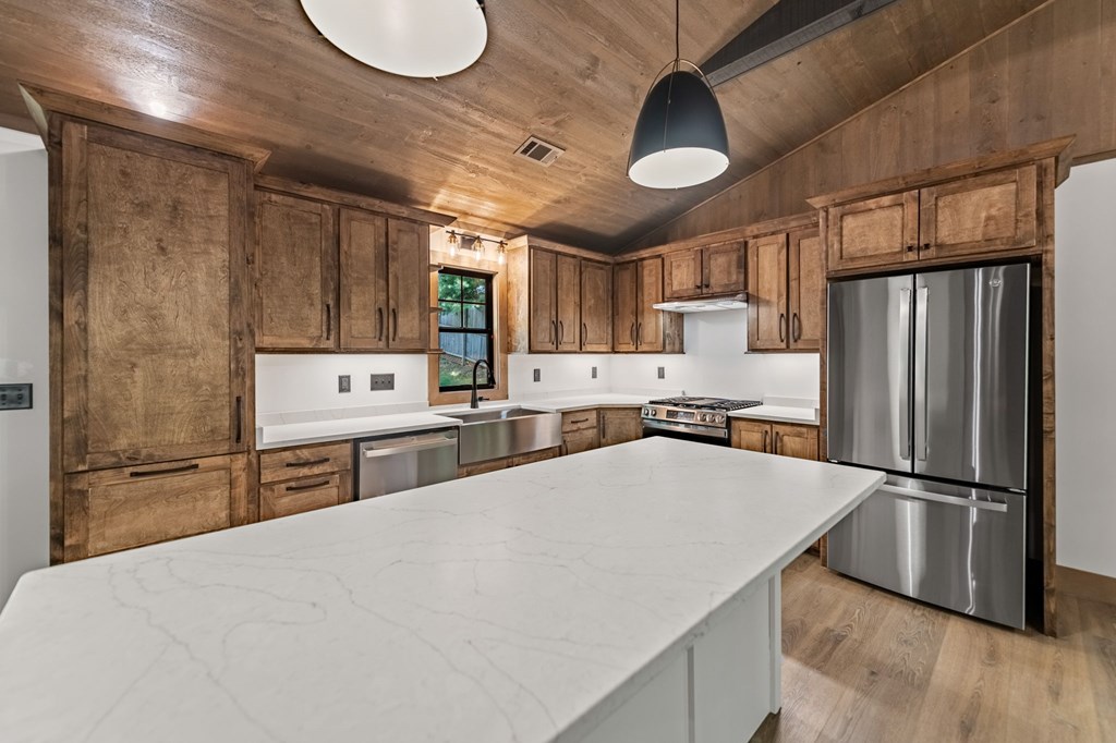 416965 Blue Ridge Residential