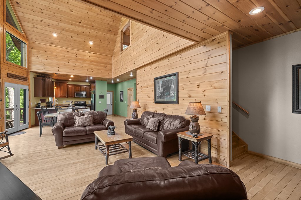 416966 Morganton Residential