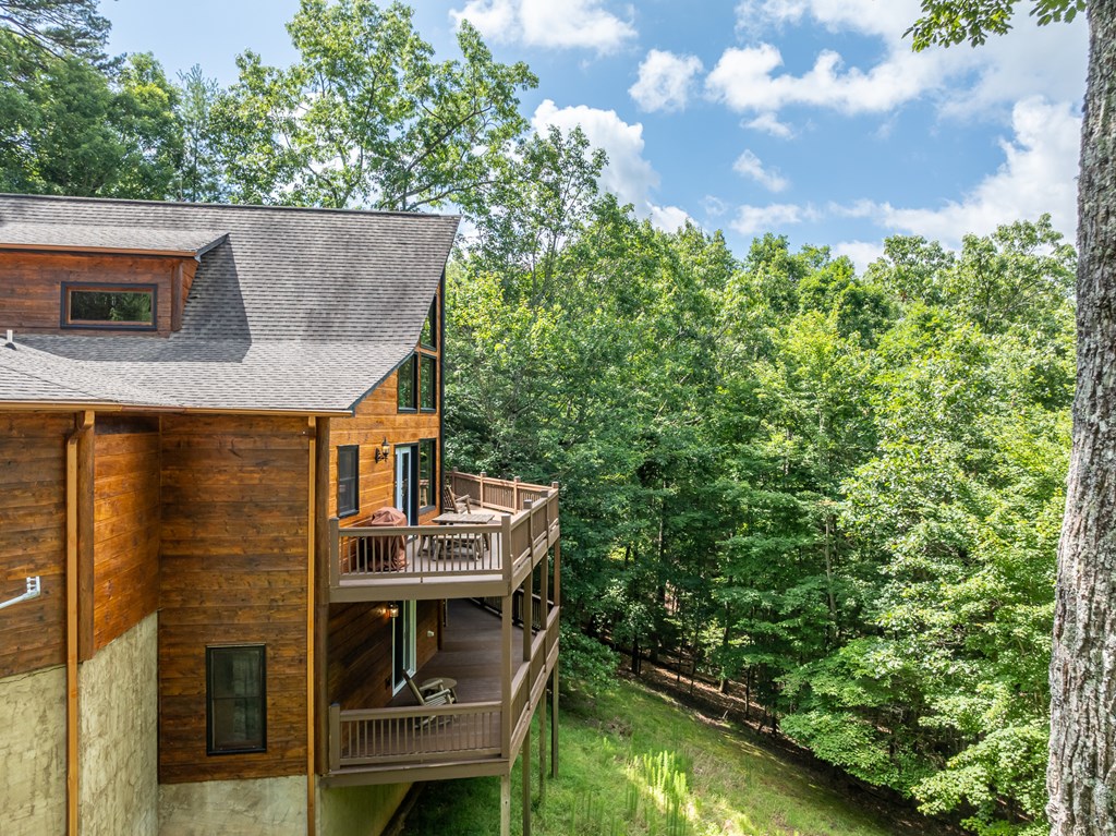 416966 Morganton Residential