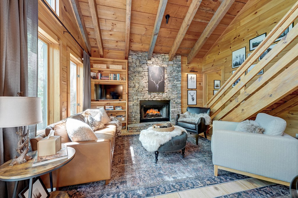 416975 Blue Ridge Residential