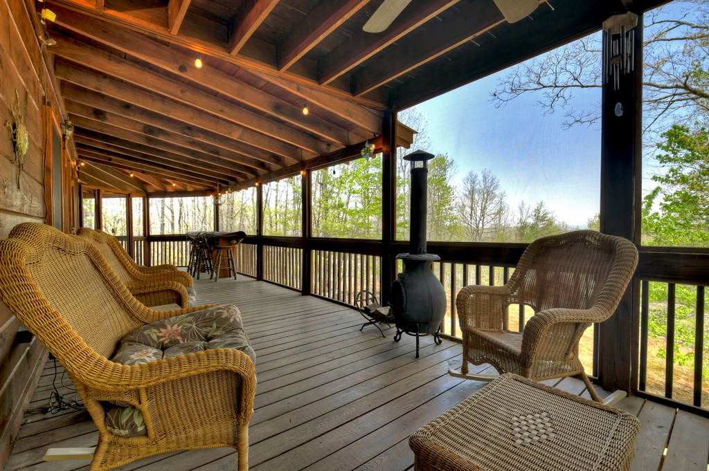 416982 Mineral Bluff Residential