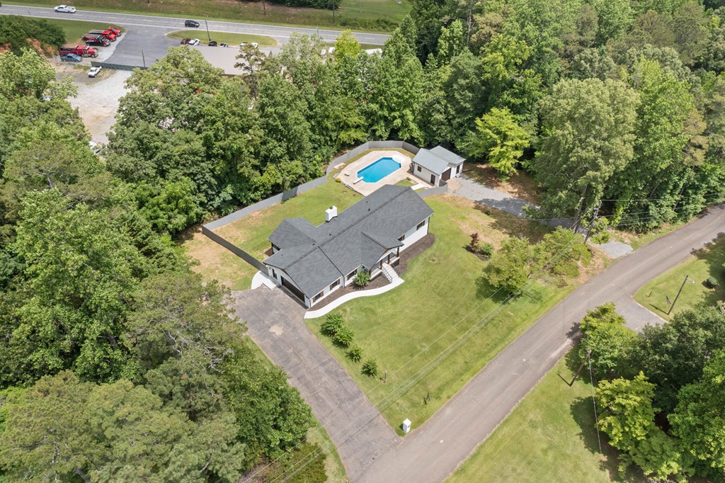416989 Ball Ground Residential