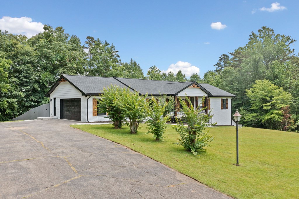416989 Ball Ground Residential