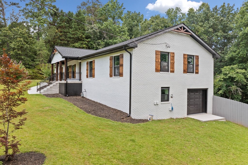 416989 Ball Ground Residential