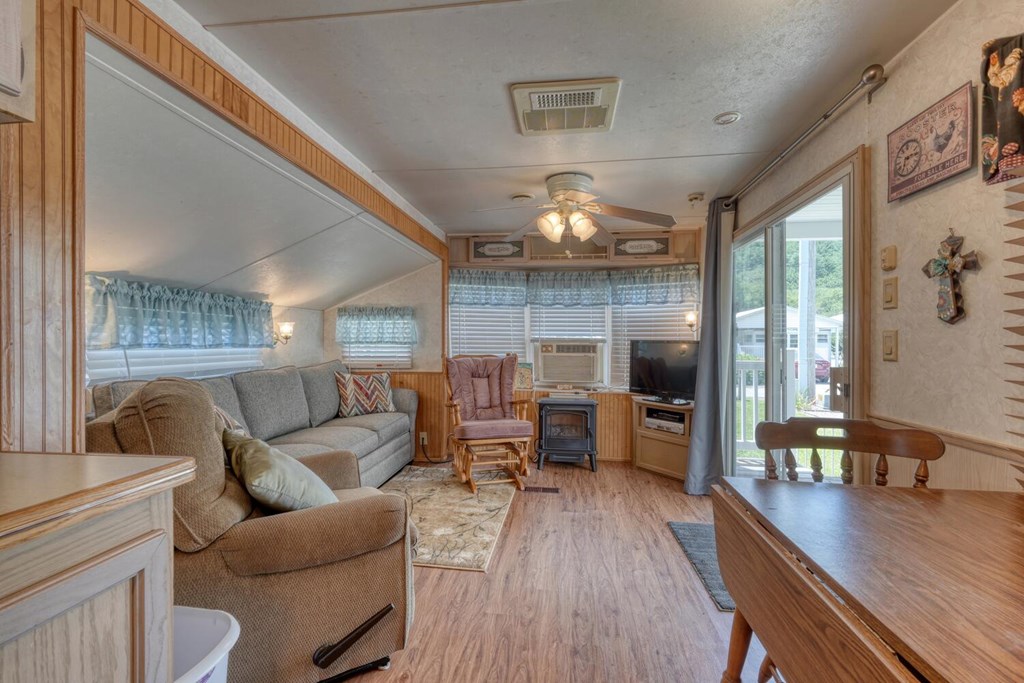416992 Hiawassee Residential