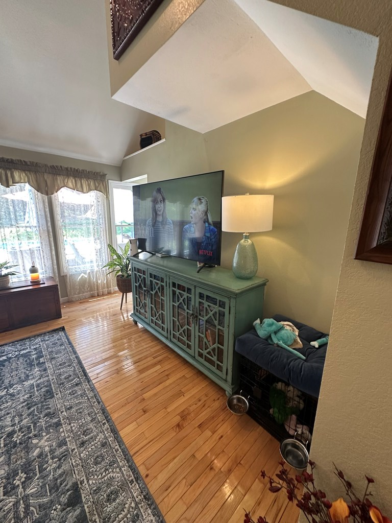 417000 Murphy Residential