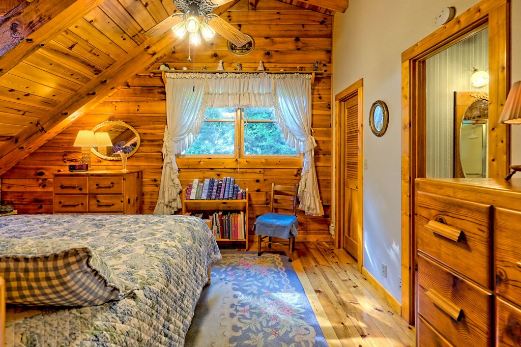 417008 Hiawassee Residential