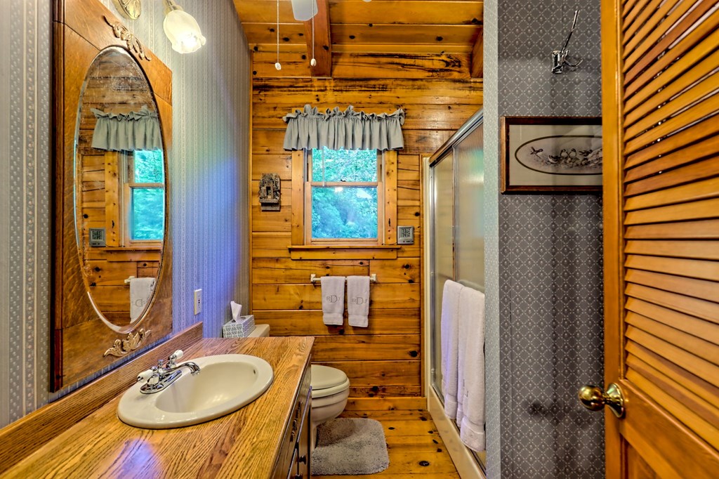 417008 Hiawassee Residential